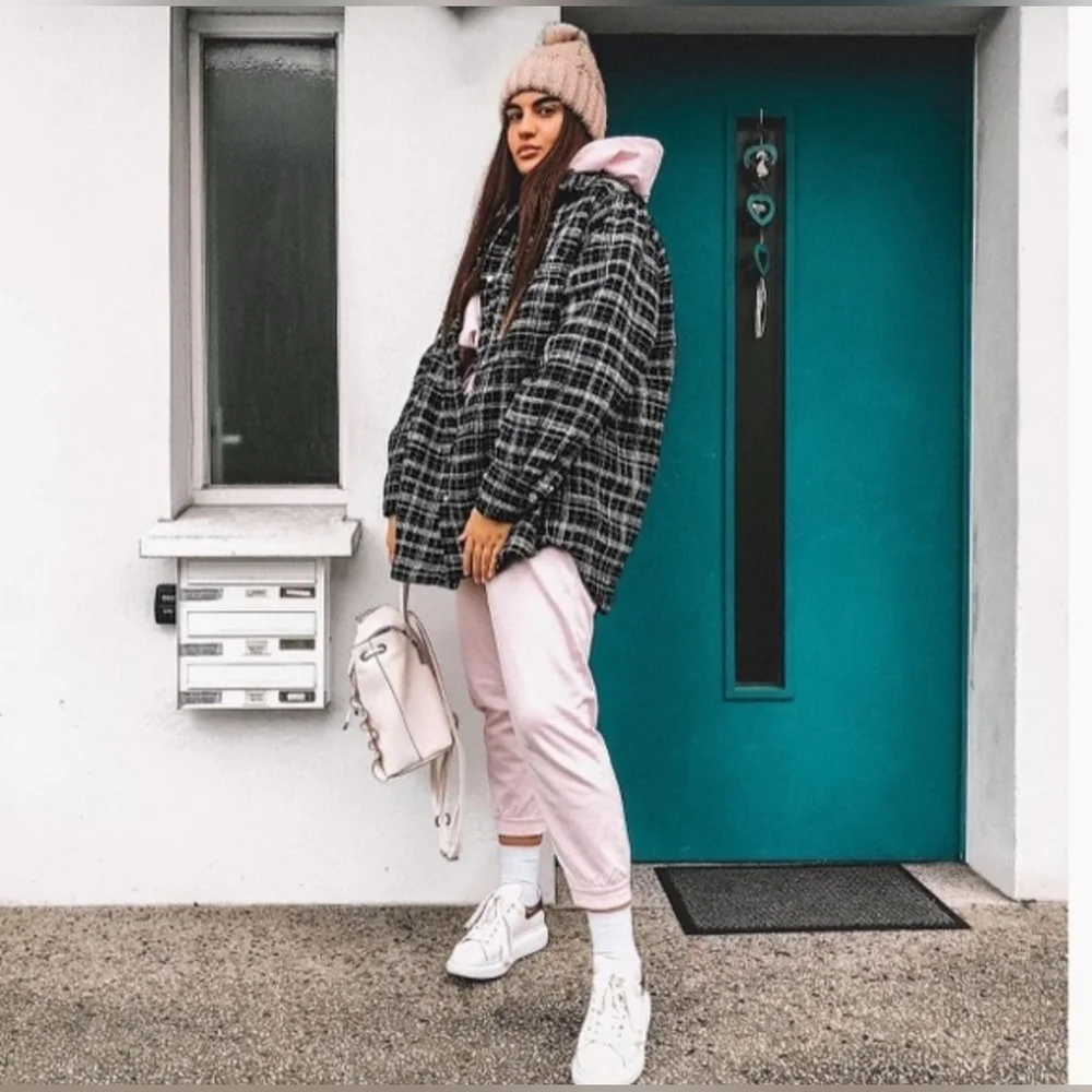 H&M | Black Checked Jacquard Weave Jacket - Picture 4 of 14